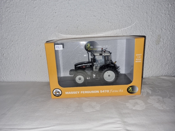 MF 5470 "Fauchi" schwarz